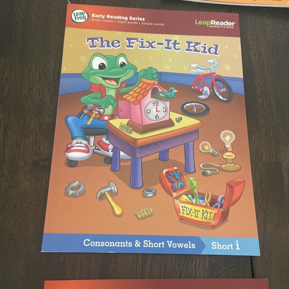 Leap Frog Leap Reader Tag Paperback Books Lot Of 7 short and long vowels - Picture 7 of 17